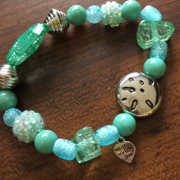 ⭐️ Green Dreams - Picture 3 of 3